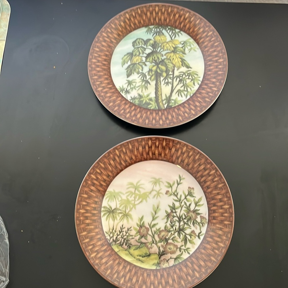 🌴 I. Godinger & Co dessert/salad plates 🌴